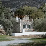 Pantotina Kaloxylos Naxos *